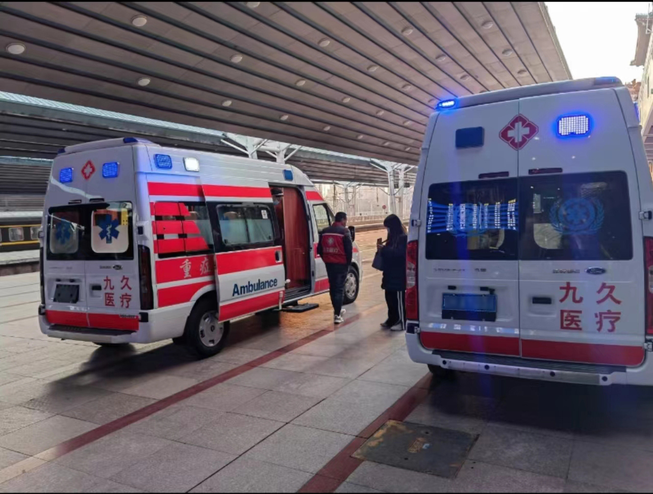 临海县救护车长途转运